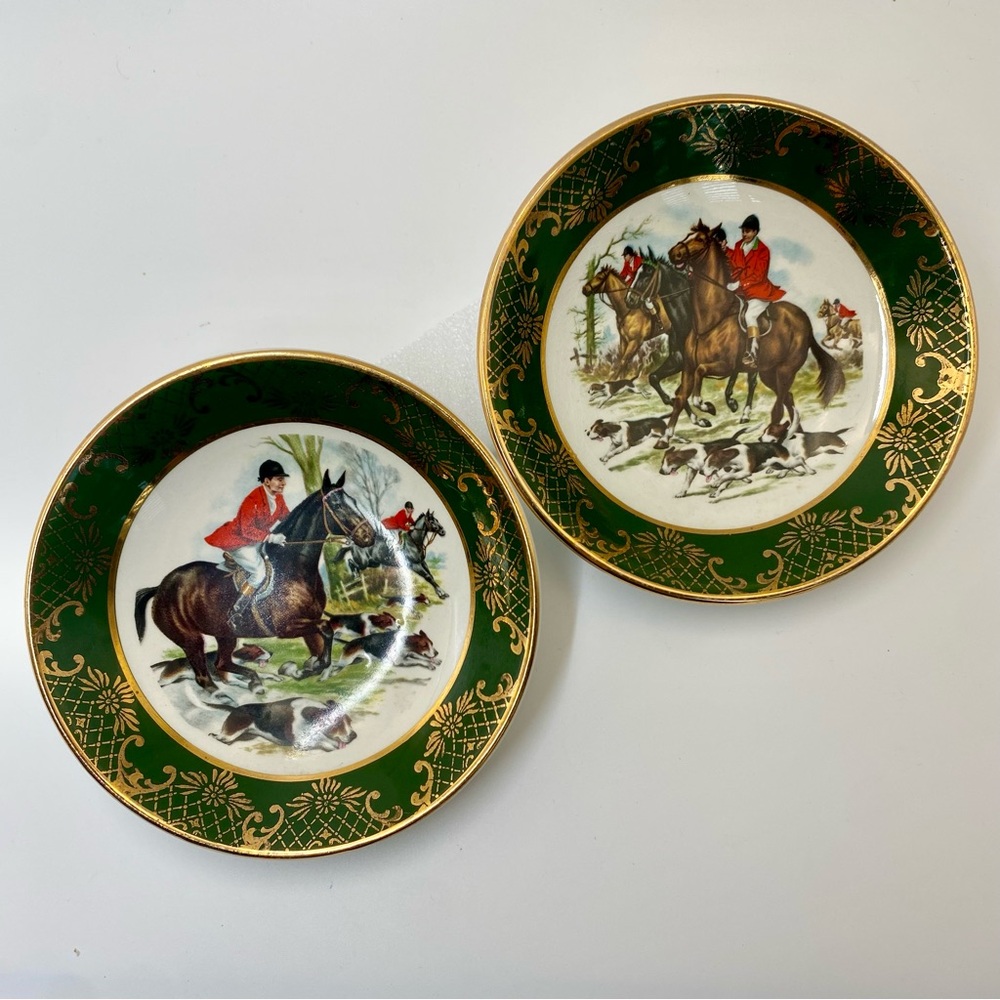 Weatherby Hanley Royal Falcon Ware‎ collectible plates